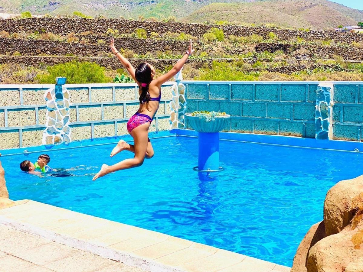 Laurisilva Love Spa Sauna Y Piscina Buzanada Bagian luar foto